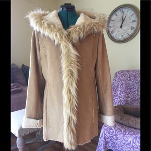 Beautiful Hooded Faux Shearling Coat